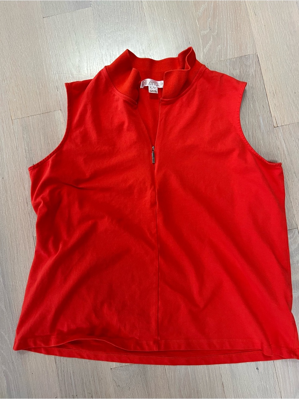 Renuar Women’s xl Orange Sleeveless 1/4 Zip Shirt